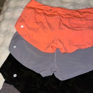 Lululemon Speed Up Low Rise Lined Shorts 2.5”